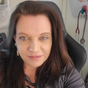 Meet your Posher, Cherlynn